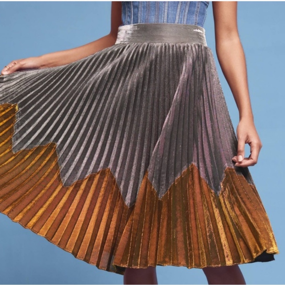 Anthro HD in Paris Magdalena Metallic Pleated Skirt Size SP READ DESCRIPTION